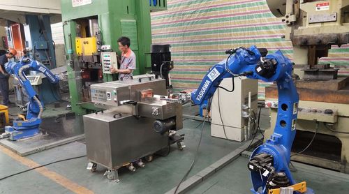 主营:工业机器人,锻造工业机器人,锻造自动化生产线,非标自动化设备